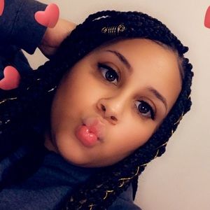 Meet your Posher, Nyree